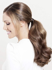 Причёска хвост в стиле 60-х