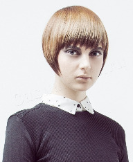 Стрижка боб с креативным окрашиванием