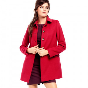 Красное пальто - эффектно и демократично