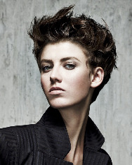 Взъерошенные короткие прически 