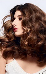  Суперобъёмная укладка с волнистой текстурой 