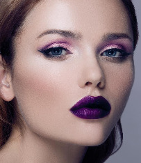 Фиолетовый макияж глаз