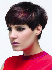 Стрижка боб с креативным окрашиванием