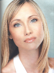 Деловой макияж в нежной гамме