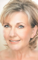 Макияж глаз 45+ с лифтинг эффектом Макияж глаз 45+ с лифтинг эффектом