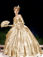 Золотое пышное платье Грейс Келли фильм Поймать вора, 1955 год