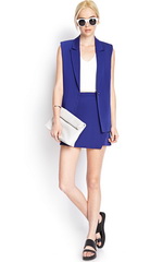 Сочетания фиолетовых оттенков с ахроматическими цветами