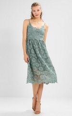 Тренд весна-лето 2018. Кружевное платье Vero Moda Тренд весна-лето 2018. Кружевное платье Vero Moda